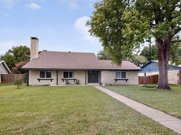 13  Grant Circle , Richardson Texas 75081