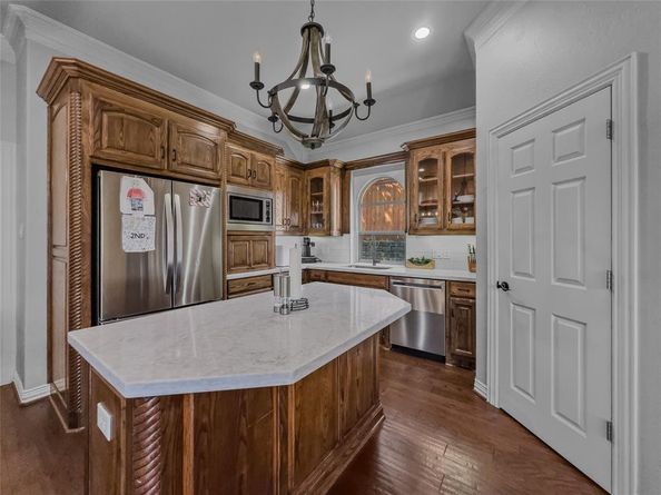 3211  Lake Creek Trail , Mansfield Texas 76063