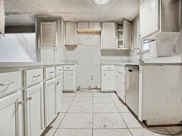 204  Briarglen Drive , Cedar Hill Texas 75104