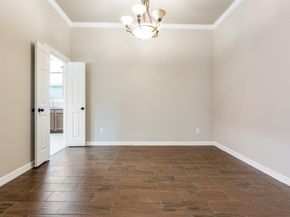 7729  Oak Garden Trail , Dallas Texas 75232