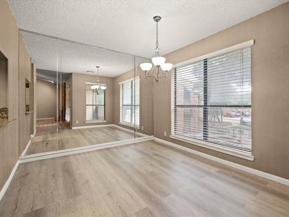 1201  Harwell Drive  225, Arlington Texas 76011