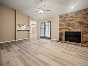 1201  Harwell Drive  225, Arlington Texas 76011