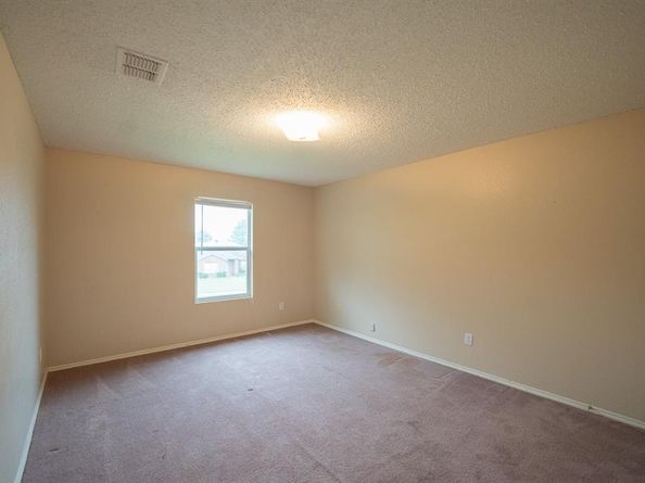 750  Lowe Drive , Cedar Hill Texas 75104