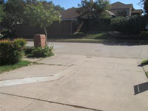1305  Berkeley Court , Plano Texas 75023