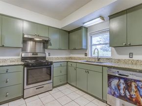 521 E Mustang Street , Crowley Texas 76036