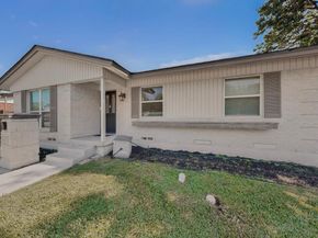2302  Lagoon Drive , Mesquite Texas 75150