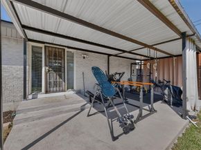 2302  Lagoon Drive , Mesquite Texas 75150