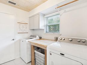 6922  Allview Lane , Dallas Texas 75227