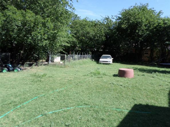 409  Holley Street , Everman Texas 76140