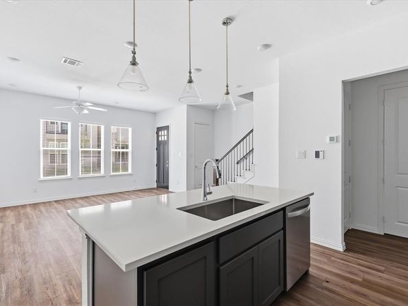 7572  Laburnam Road , Dallas Texas 75228