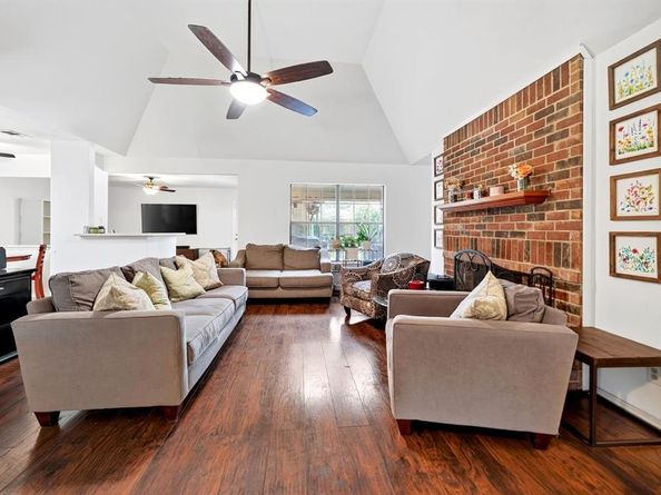 2602  Princewood Drive , Garland Texas 75040