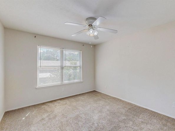 13818  Methuen Green Lane , Dallas Texas 75240