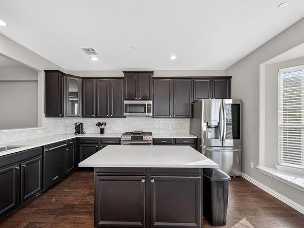 7880  Oxer Drive , Irving Texas 75063