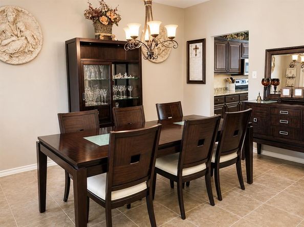 2902  Redstone Drive , Arlington Texas 76001