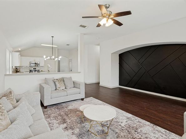 1832  Serena Drive , Lancaster Texas 75134