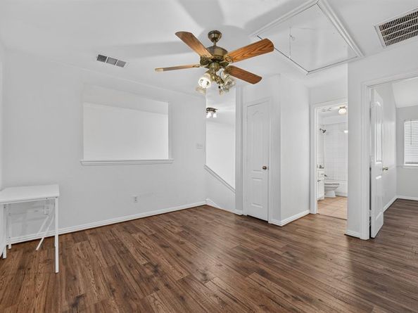 505  Saddle Drive , Euless Texas 76039