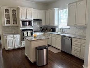 1718 E Branch Hollow Drive , Carrollton Texas 75007