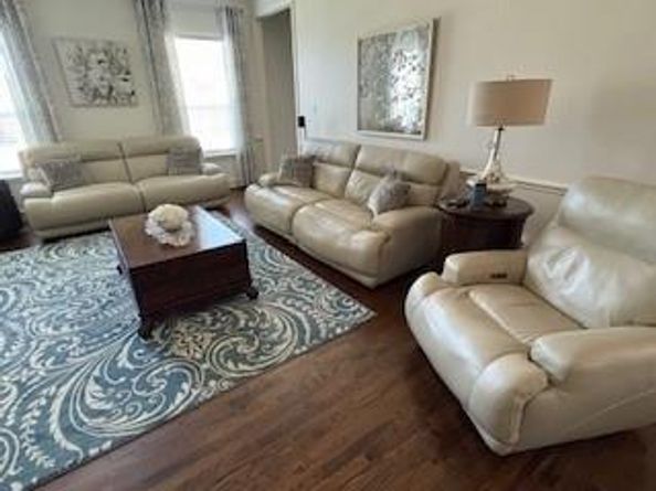 1718 E Branch Hollow Drive , Carrollton Texas 75007