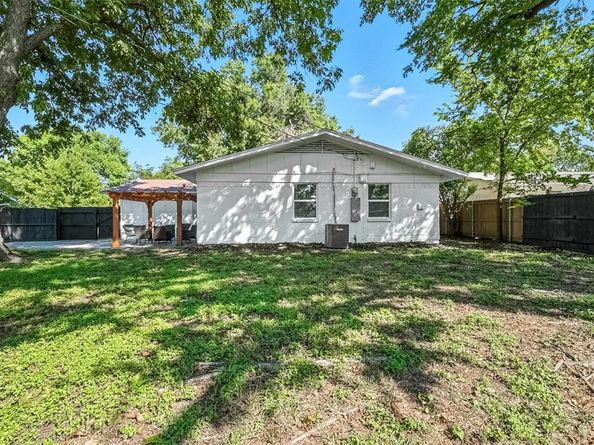 11336  Dalron Drive , Dallas Texas 75218