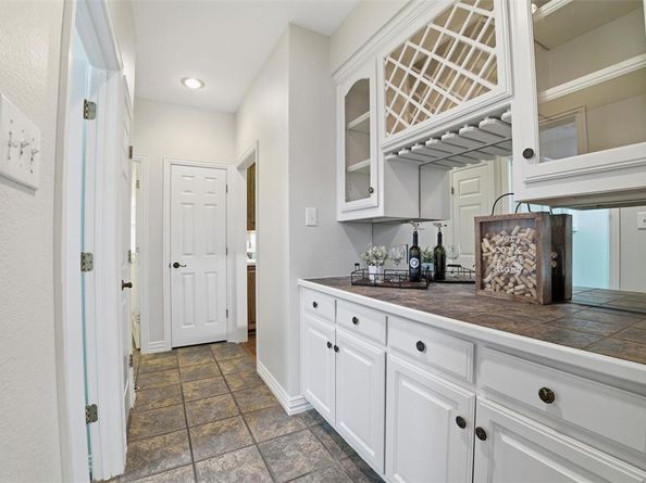 718  Morningside Drive , Mansfield Texas 76063
