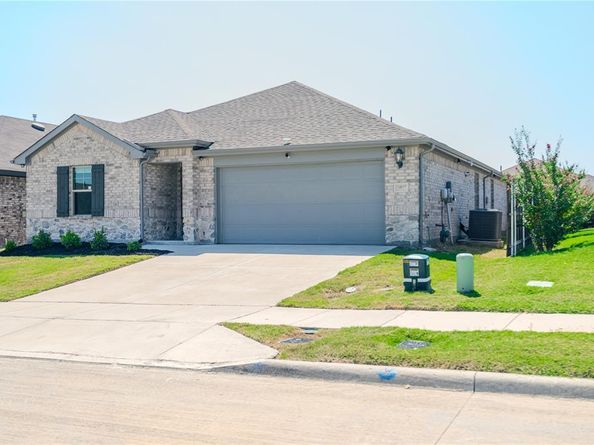 10937  Elata Drive , Fort Worth Texas 76108