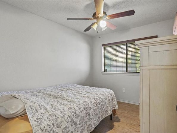 5520  Bradley Court , Arlington Texas 76017