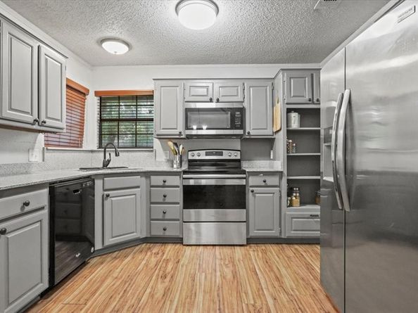 5520  Bradley Court , Arlington Texas 76017