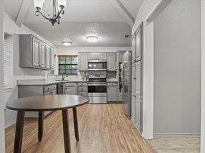 5520  Bradley Court , Arlington Texas 76017
