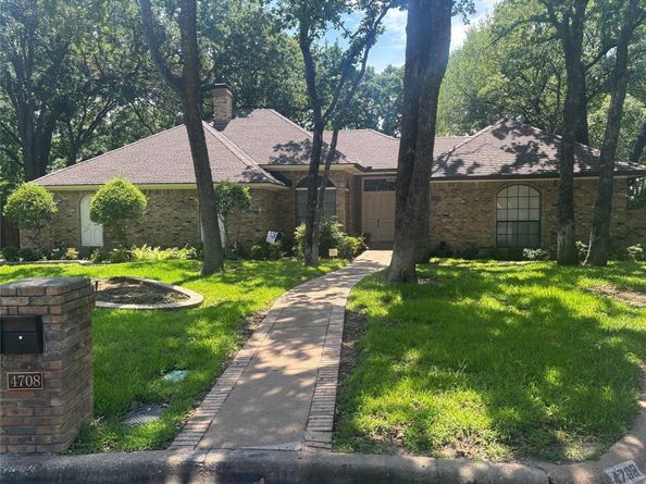 4708  El Caballero Court , Arlington Texas 76017