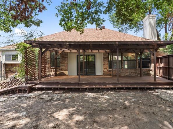 2148  Falcon Ridge Drive , Carrollton Texas 75010