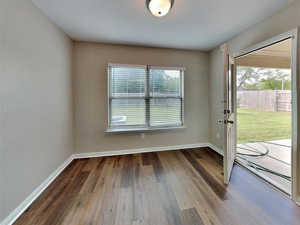 1334  Barrel Drive , Dallas Texas 75253
