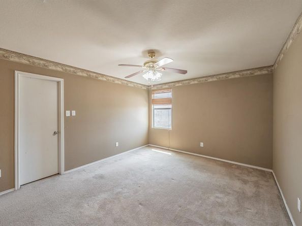 9216  Quarter Horse Lane , Fort Worth Texas 76123