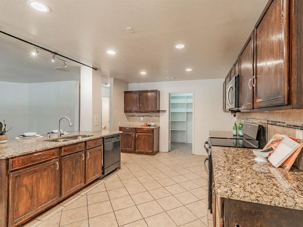 9216  Quarter Horse Lane , Fort Worth Texas 76123