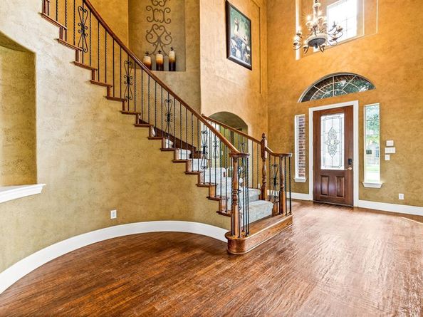 4205  Lansbury Drive , Highland Village Texas 75077