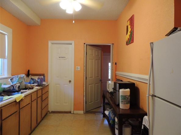 2721  Hemphill Street , Fort Worth Texas 76110