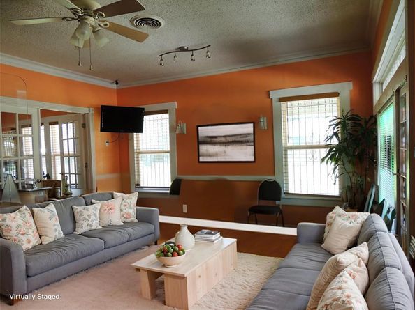 2721  Hemphill Street , Fort Worth Texas 76110