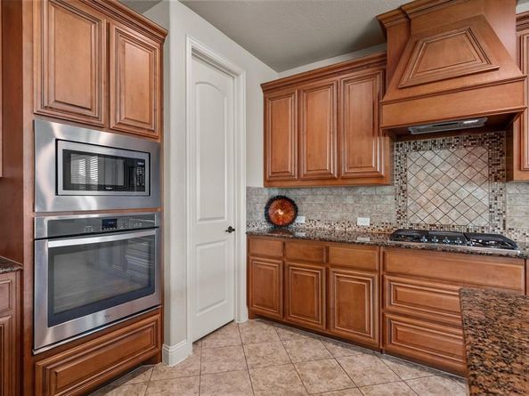 1112  Vickery Drive , DeSoto Texas 75115