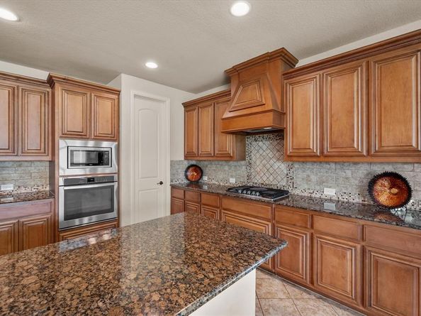 1112  Vickery Drive , DeSoto Texas 75115