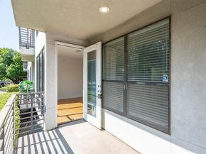 4040 N Hall Street  107, Dallas Texas 75219