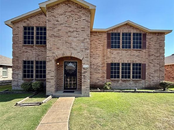 1034  Graystone Drive , Lancaster Texas 75134