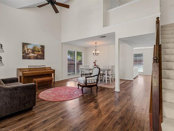 2313  Warrington Avenue , Flower Mound Texas 75028