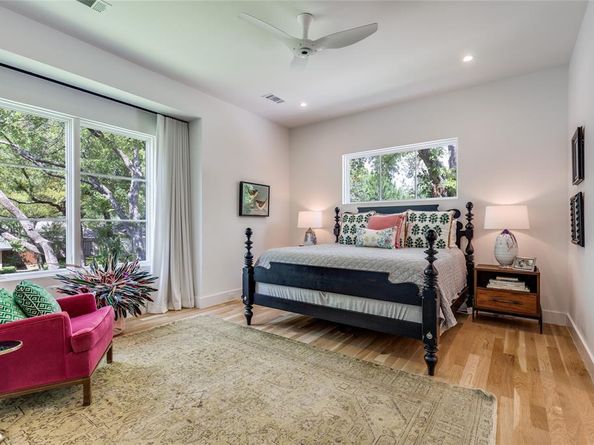 3848  Echo Brook Lane , Dallas Texas 75229