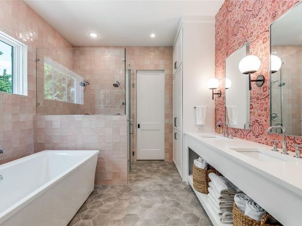 3848  Echo Brook Lane , Dallas Texas 75229