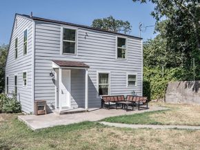1864  Highland Avenue , Fort Worth Texas 76164