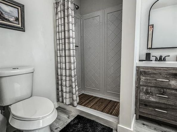 1864  Highland Avenue , Fort Worth Texas 76164