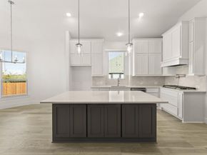 621  Hidden Lakes  , DeSoto Texas 75115