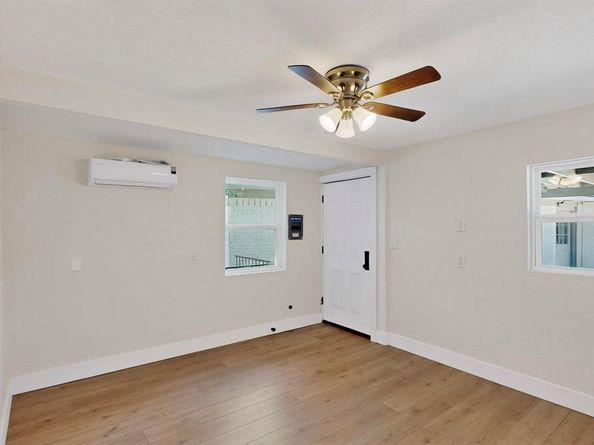 1023  Osceola Trail , Carrollton Texas 75006
