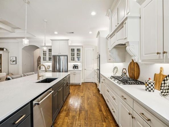 3912  Ivy Glen Court , Colleyville Texas 76034