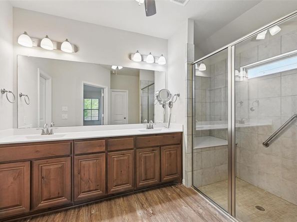 512  Hidden Springs Trail , Azle Texas 76020