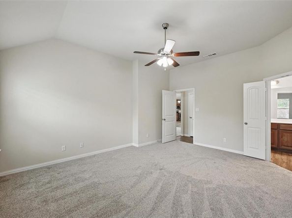 512  Hidden Springs Trail , Azle Texas 76020